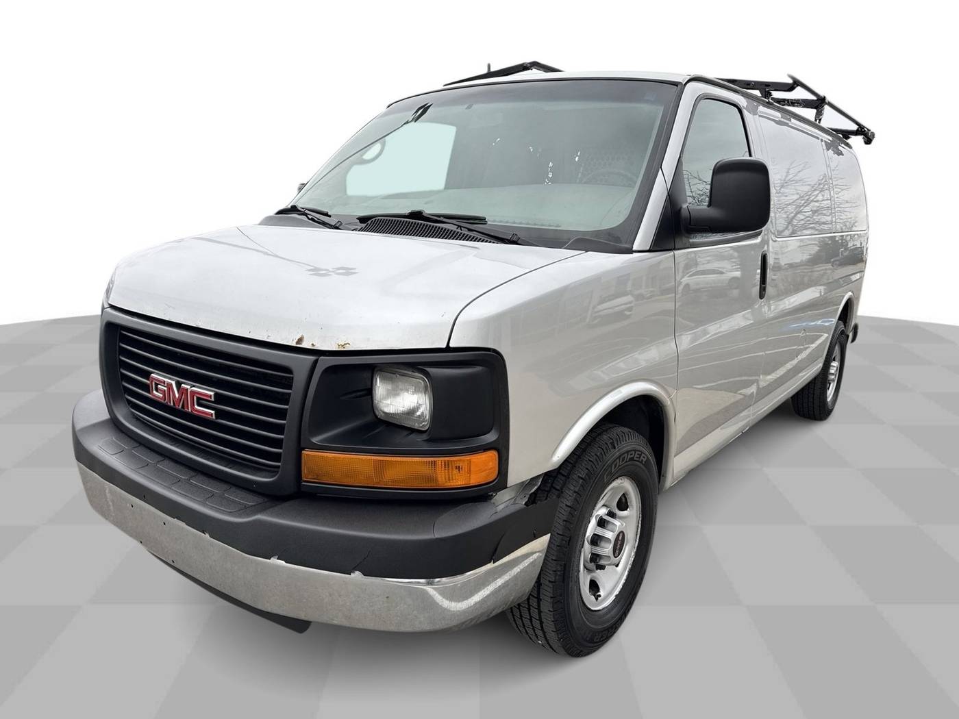 2014 GMC Savana Cargo Van Base — Cargo Van — 198,502 mi — Perrysburg, OH