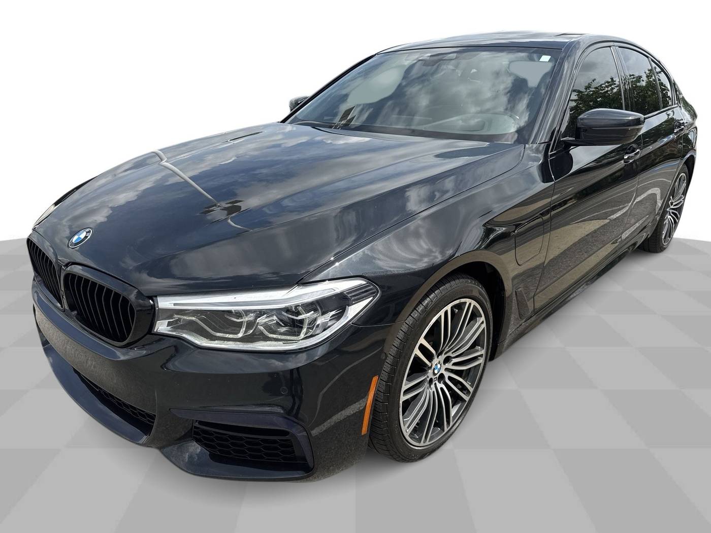 2019 BMW 5 Series 530e — Sedan — 91,669 mi — Perrysburg, OH