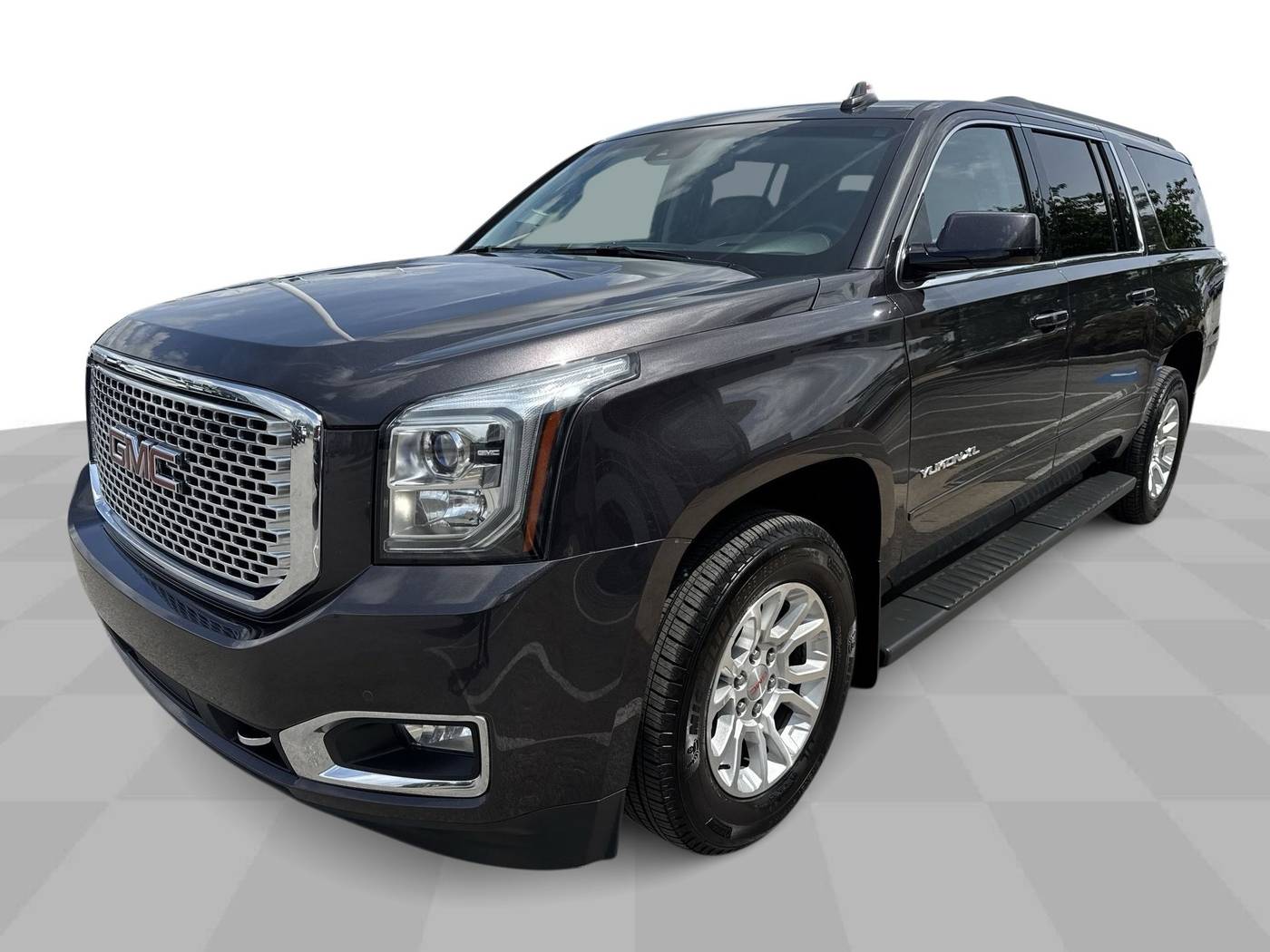2017 GMC Yukon SLT — SUV — 124,851 mi — Perrysburg, OH