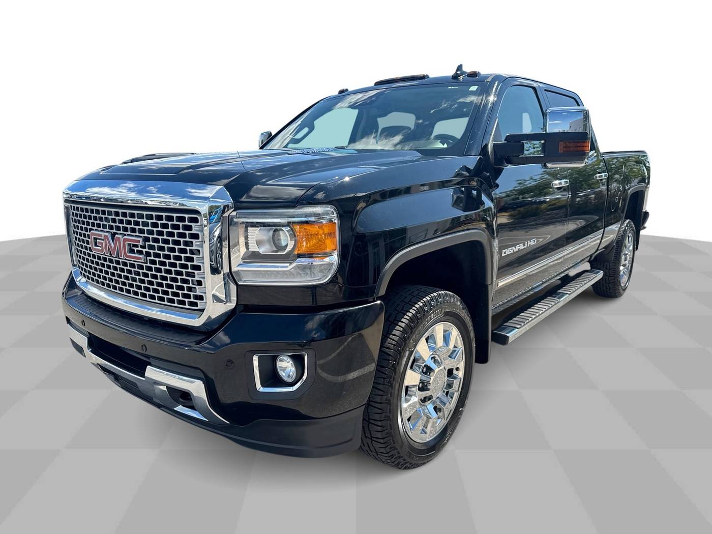 2016 GMC Sierra 2500HD Denali — Pickup Truck — 49,779 mi — Perrysburg, OH