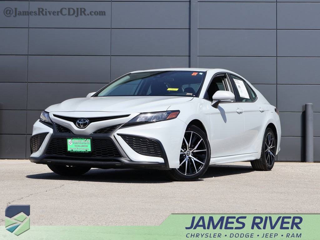 2023 Toyota Camry SE — Sedan — 64,810 mi — Ozark, MO
