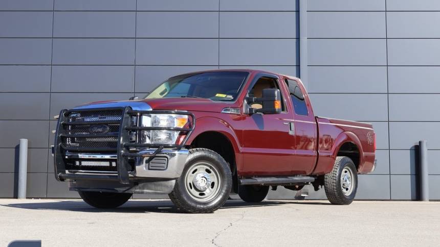 2012 Ford Super Duty F-250 XLT — Pickup Truck — 151,660 mi — ozark, MO