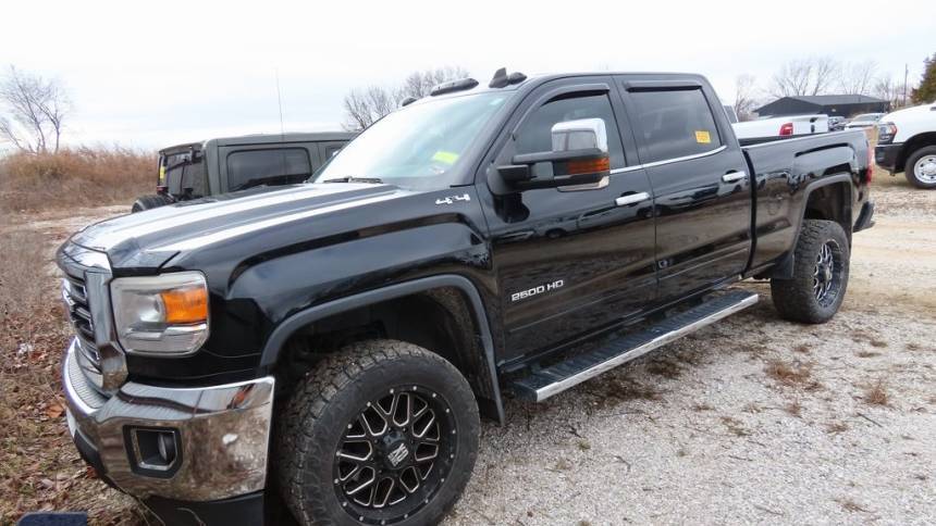 2015 GMC Sierra 2500HD SLE — Pickup Truck — 137,034 mi — Ozark, MO