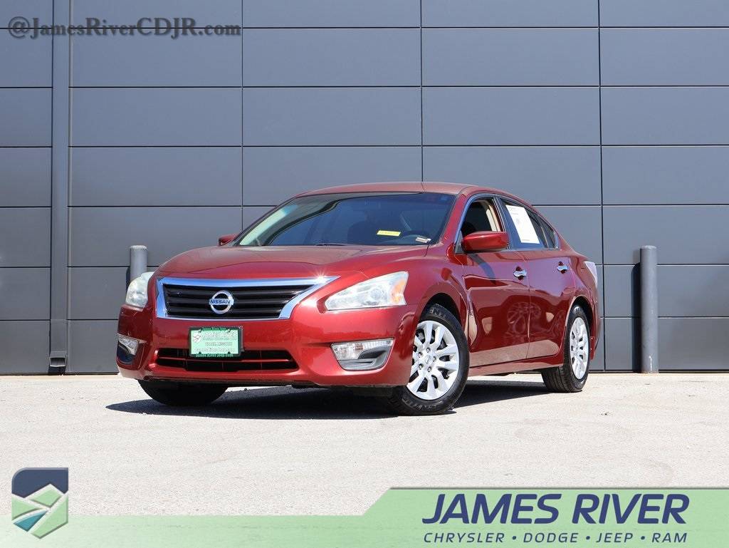 2013 Nissan Altima 2.5 S — Sedan — 111,621 mi — Ozark, MO