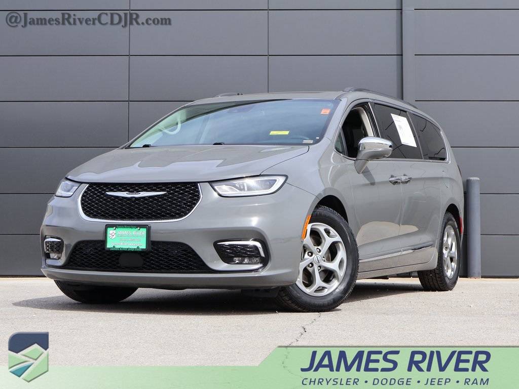 2022 Chrysler Pacifica Limited — Minivan — 67,325 mi — Ozark, MO
