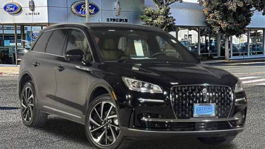 2023 Lincoln Corsair Reserve — SUV — 10,520 mi — Santa Monica, CA