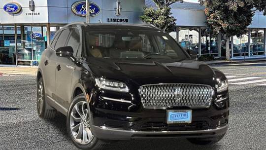 2023 Lincoln Nautilus Reserve — SUV — 3,290 mi — Santa Monica, CA