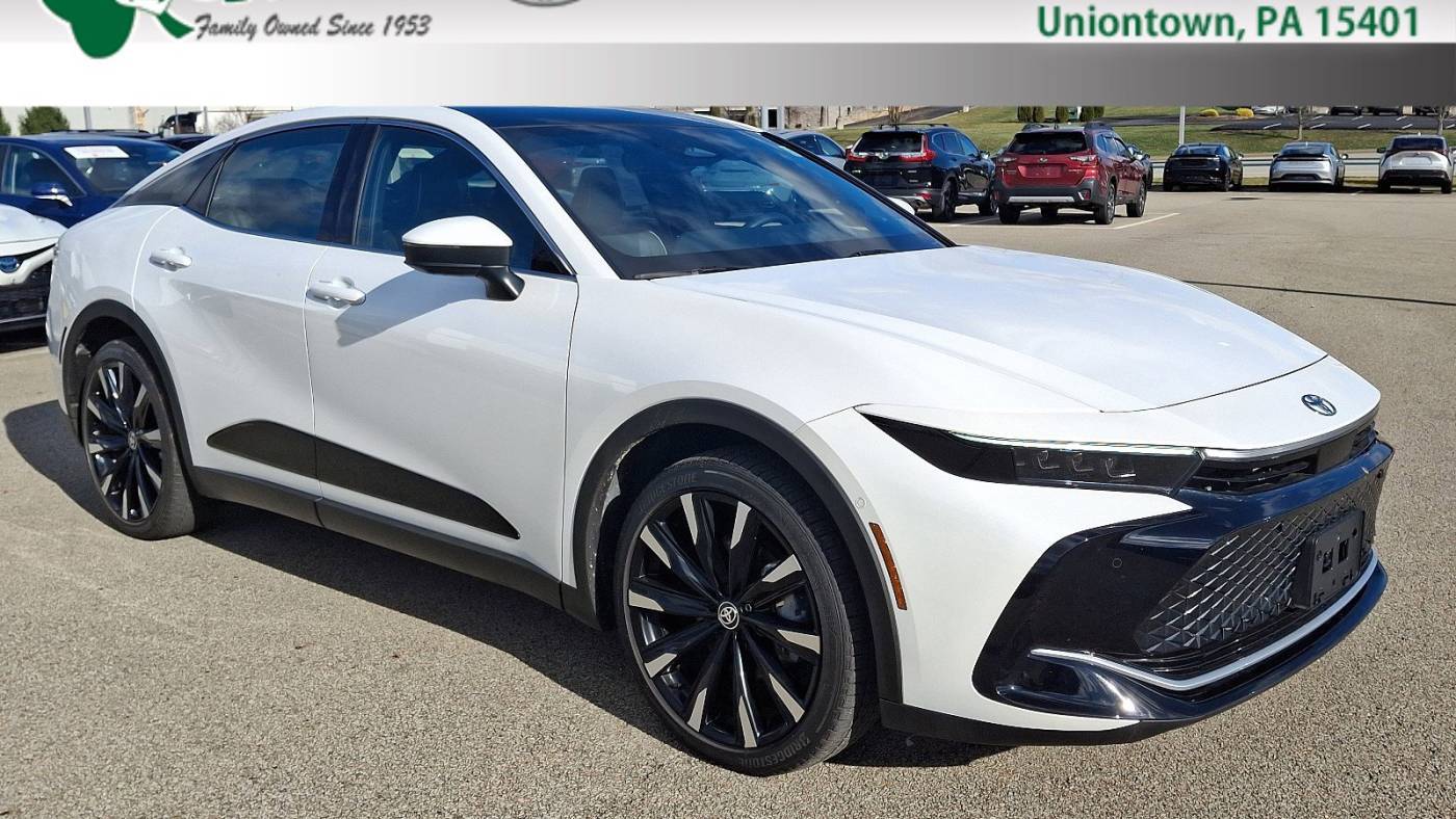 2024 Toyota Crown Platinum — Sedan — 6,330 mi — Uniontown, PA