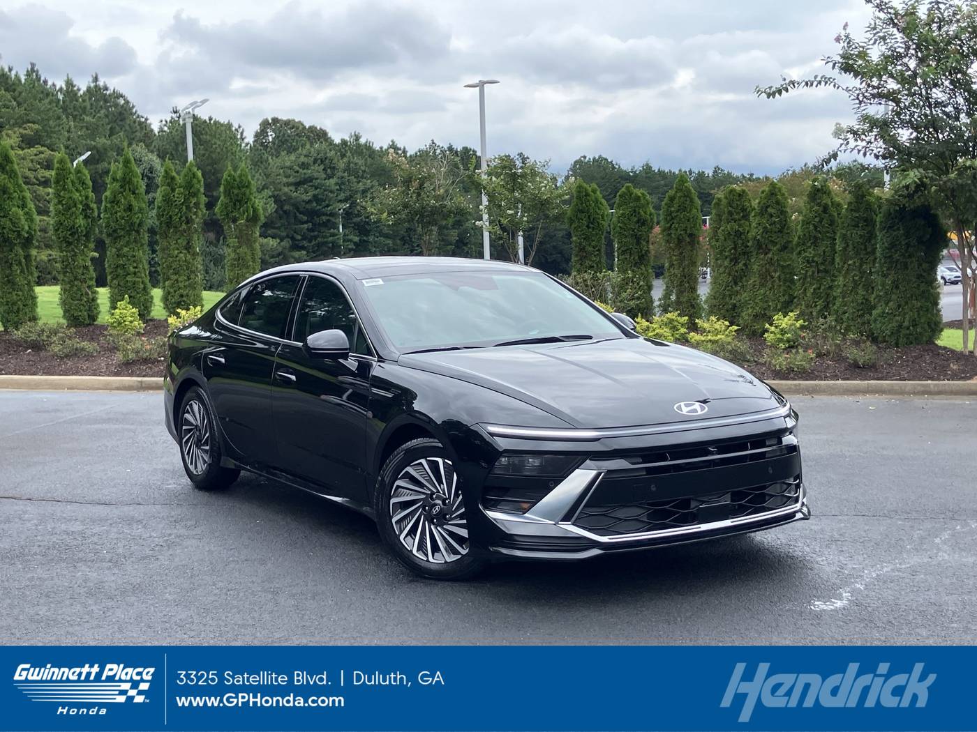 2025 Hyundai Sonata Hybrid Limited — Sedan — 25,667 mi — Duluth, GA