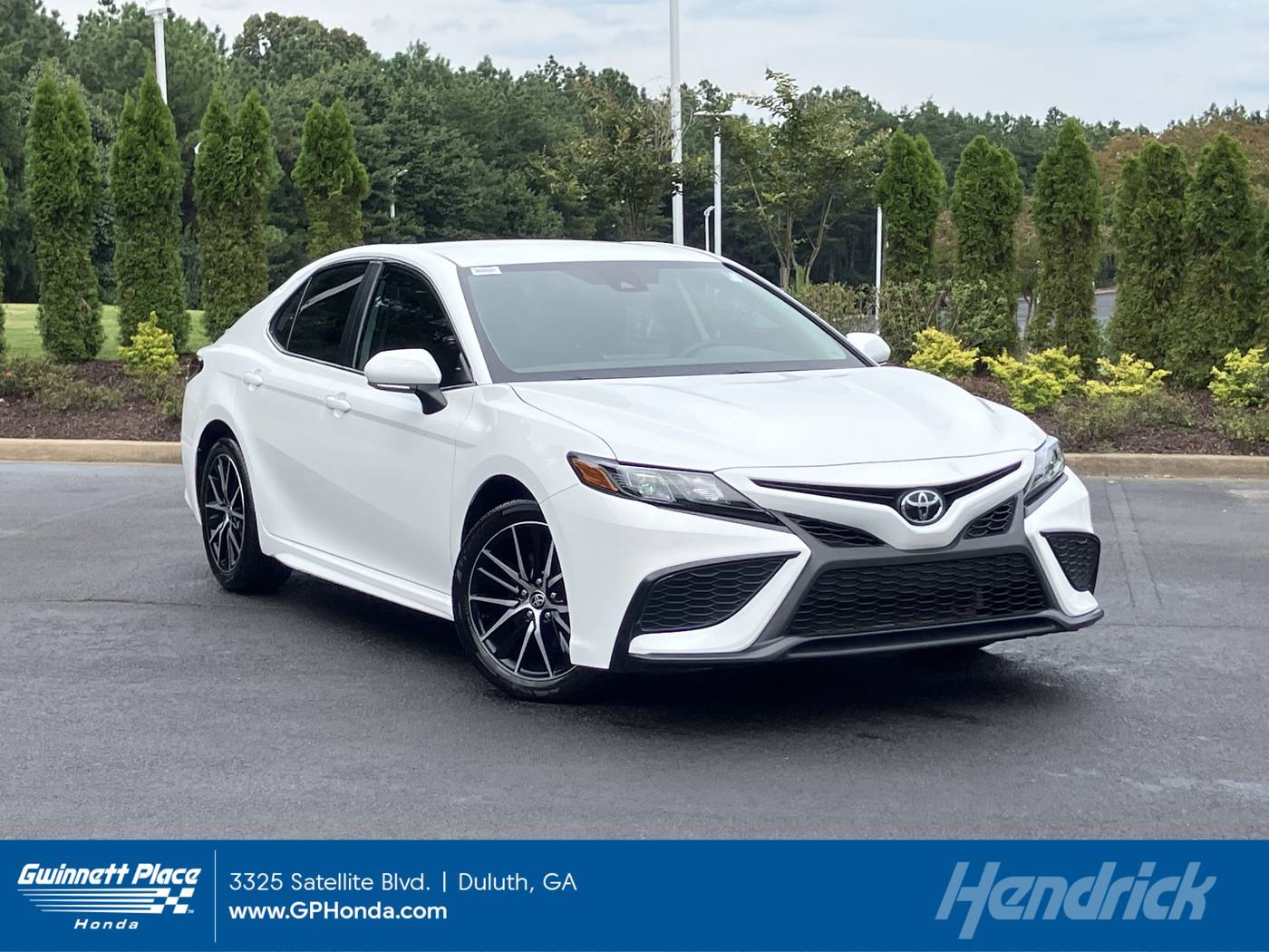 2024 Toyota Camry SE — Sedan — 16,036 mi — Duluth, GA