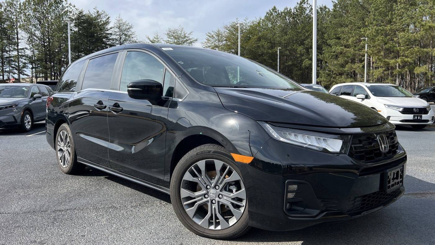 2025 Honda Odyssey Touring — Minivan — 2,307 mi — Duluth, GA