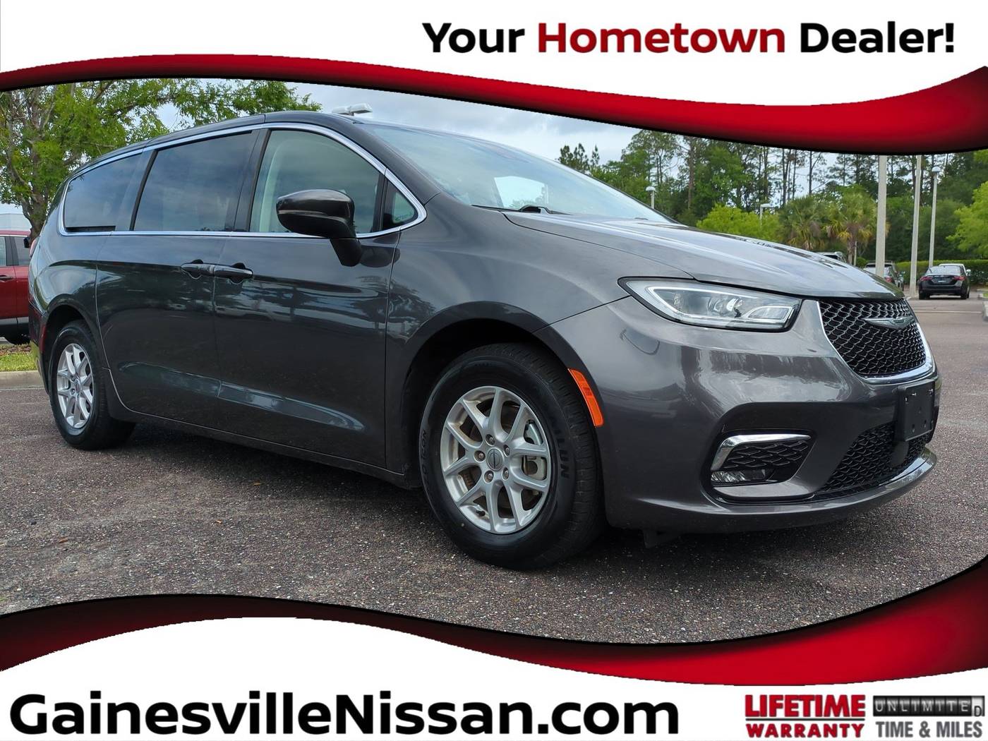 2023 Chrysler Pacifica Touring L — Minivan — 67,800 mi — Gainesville, FL