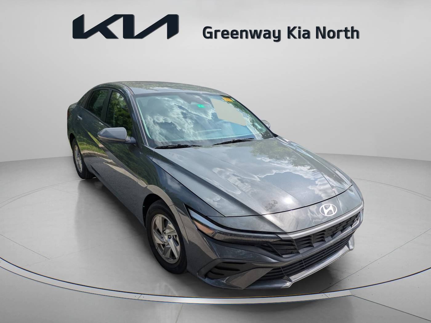 2024 Hyundai Elantra SE — Sedan — 4,562 mi — Longwood, FL