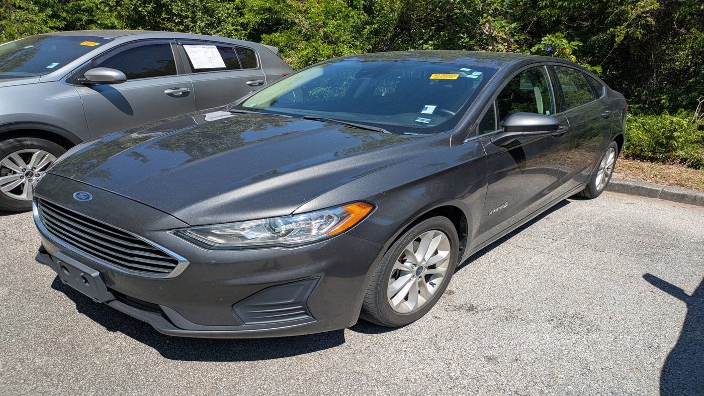 2019 Ford Fusion Hybrid SE — Sedan — 107,298 mi — Longwood, FL