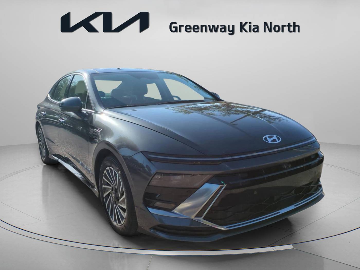 2024 Hyundai Sonata Hybrid Limited — Sedan — 4,256 mi — Longwood, FL
