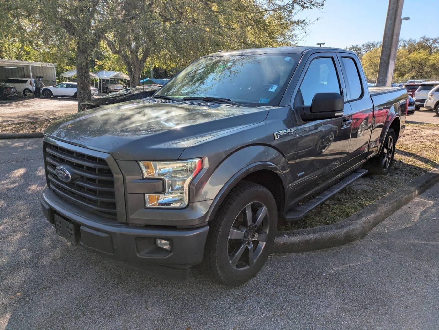 2017 Ford F-150 XLT — Pickup Truck — 95,900 mi — Longwood, FL