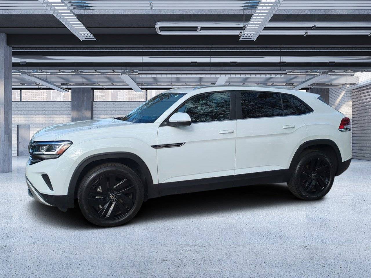 2023 Volkswagen Atlas Cross Sport SE with Technology — SUV — 42,321 mi — Longwood, FL