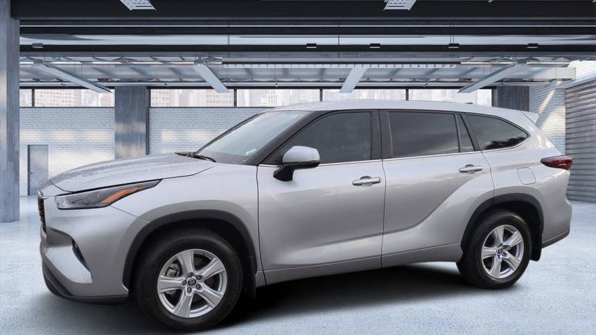 2024 Toyota Highlander LE — SUV — 7,649 mi — Longwood, FL