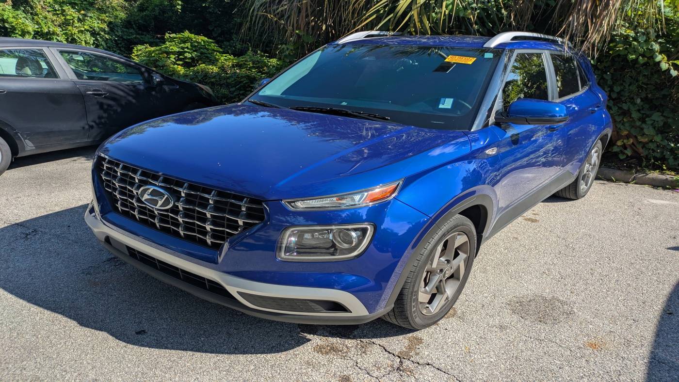 2023 Hyundai Venue Limited — SUV — 37,284 mi — Longwood, FL