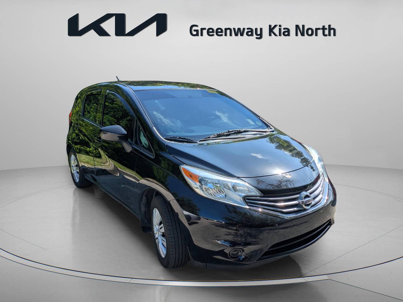 2016 Nissan Versa 1.6 SV — Hatchback — 84,627 mi — Longwood, FL