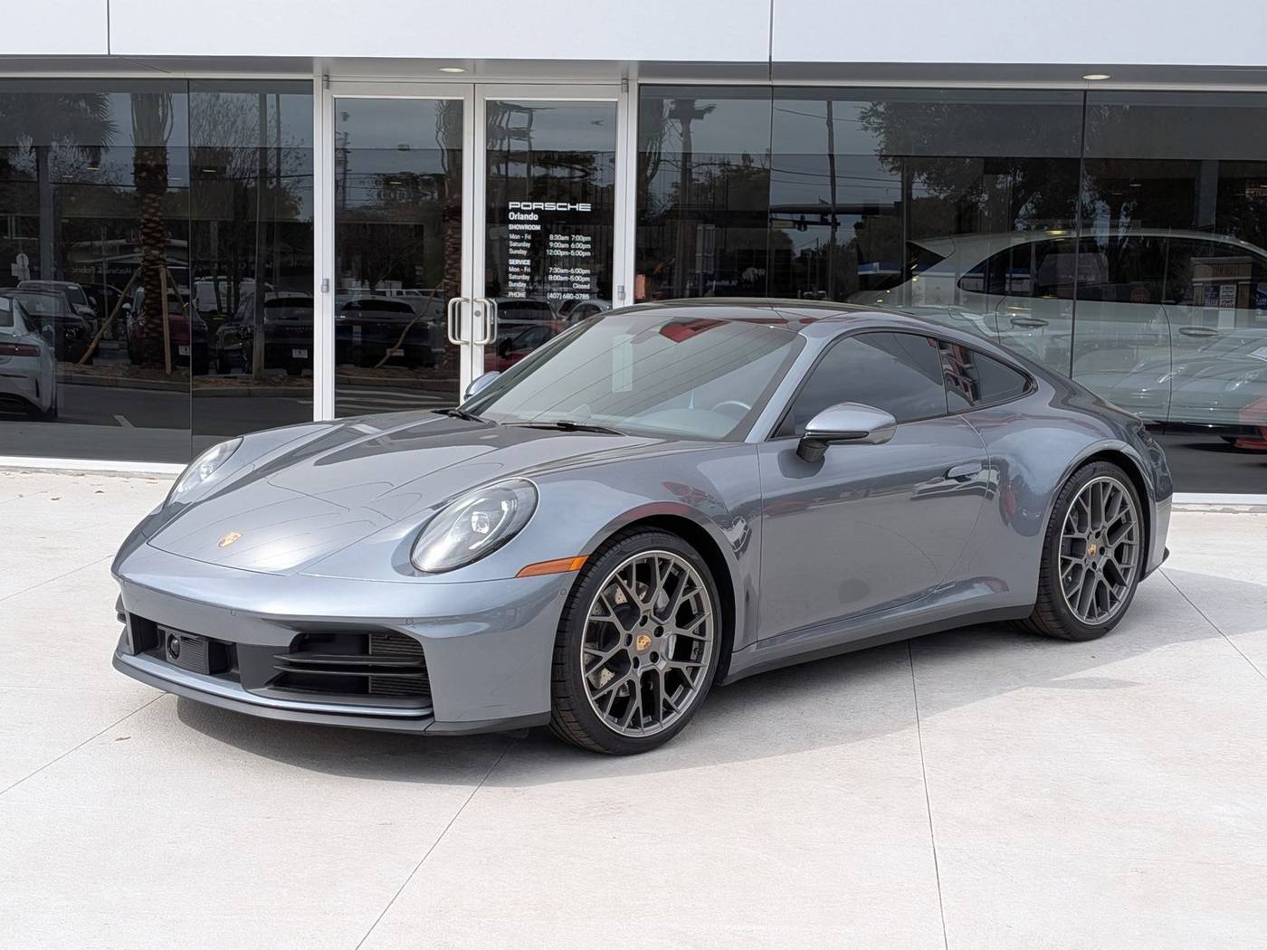 2025 Porsche 911 Carrera