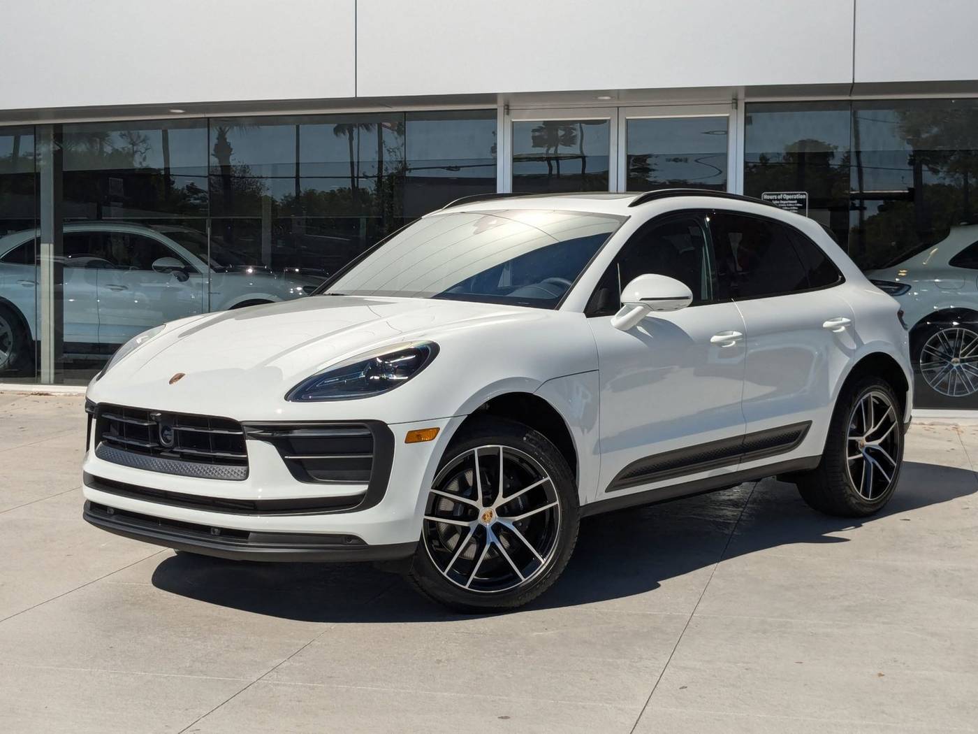 2025 Porsche Macan T — SUV — 11,881 mi — Maitland, FL