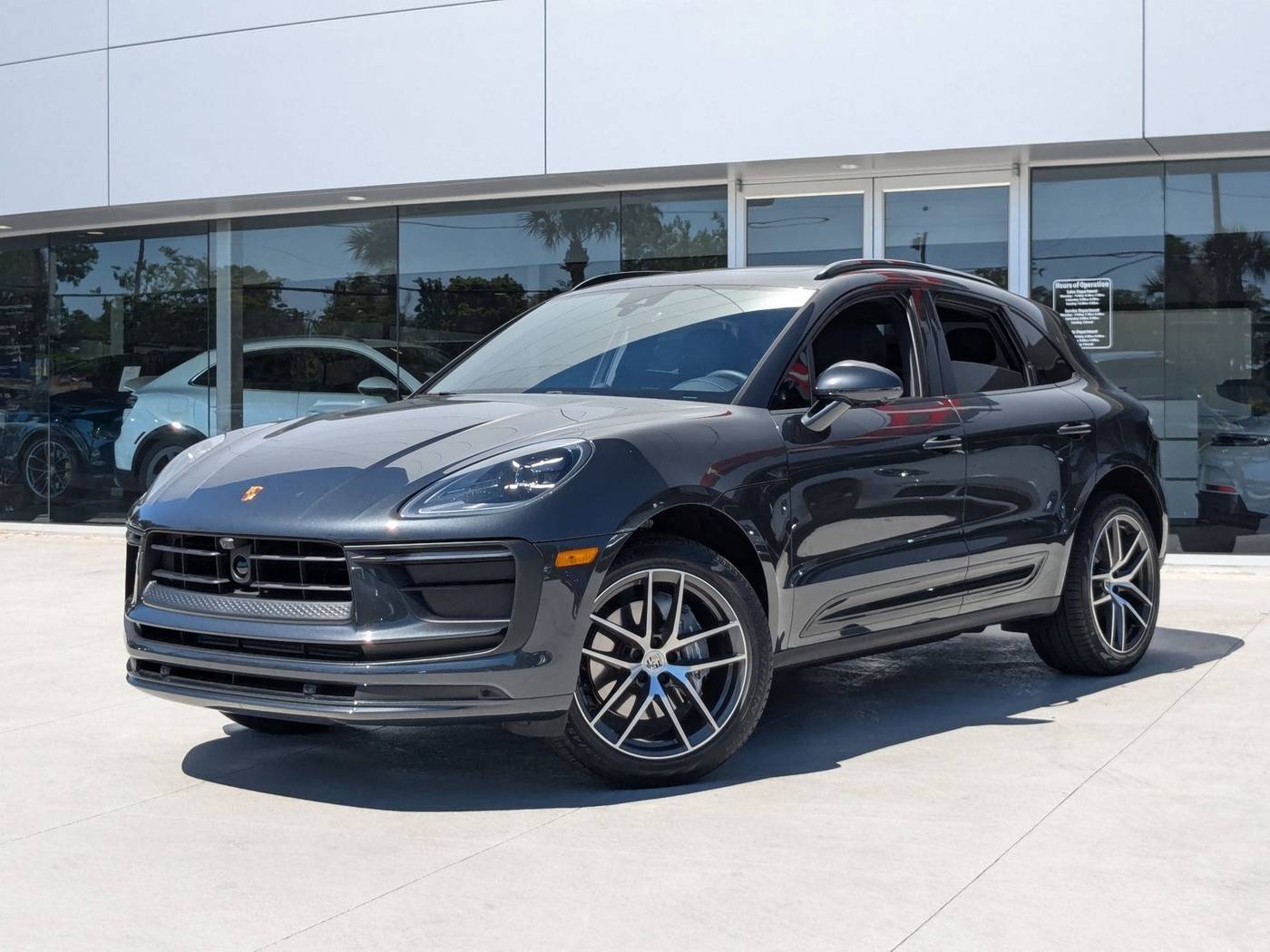 2025 Porsche Macan T — SUV — 7,808 mi — Maitland, FL