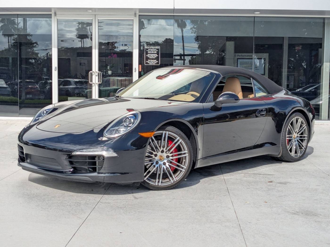 2015 Porsche 911 Carrera S — Convertible — 3,760 mi — Maitland, FL