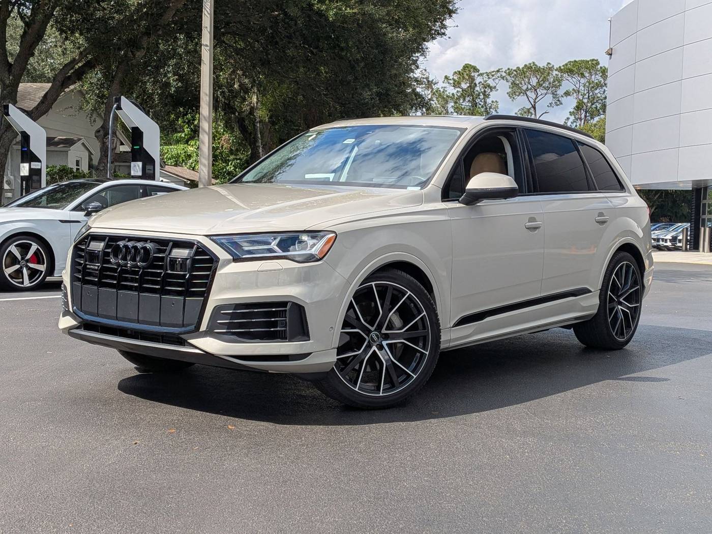 2022 Audi Q7 Prestige — SUV — 44,897 mi — Maitland, FL