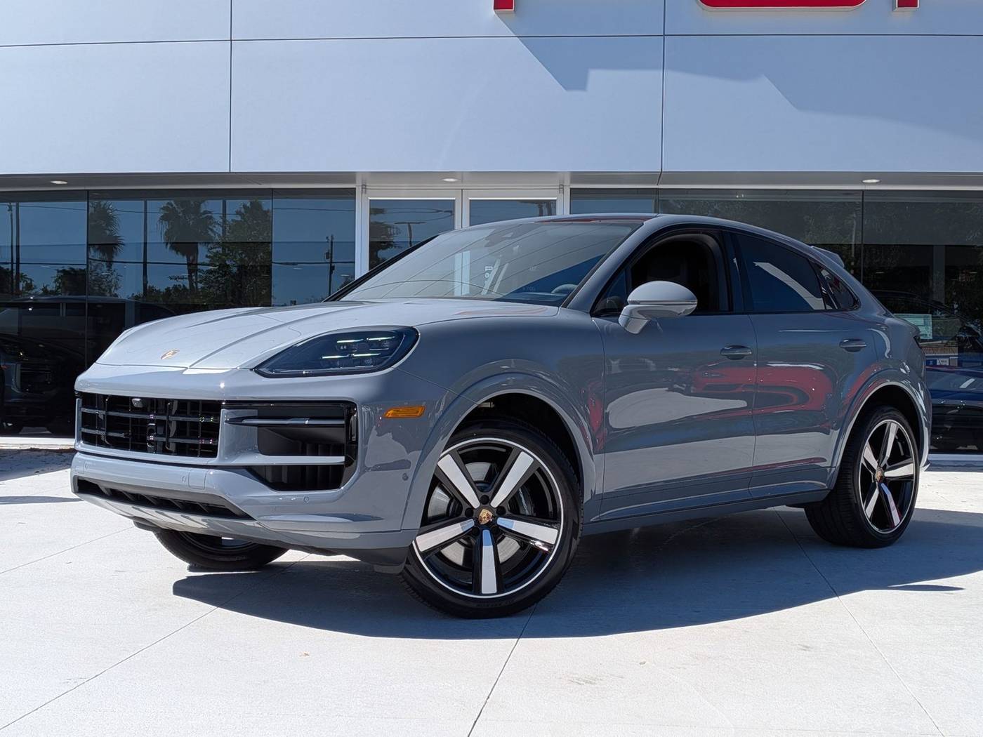 2025 Porsche Cayenne GTS — SUV — 7,883 mi — Maitland, FL