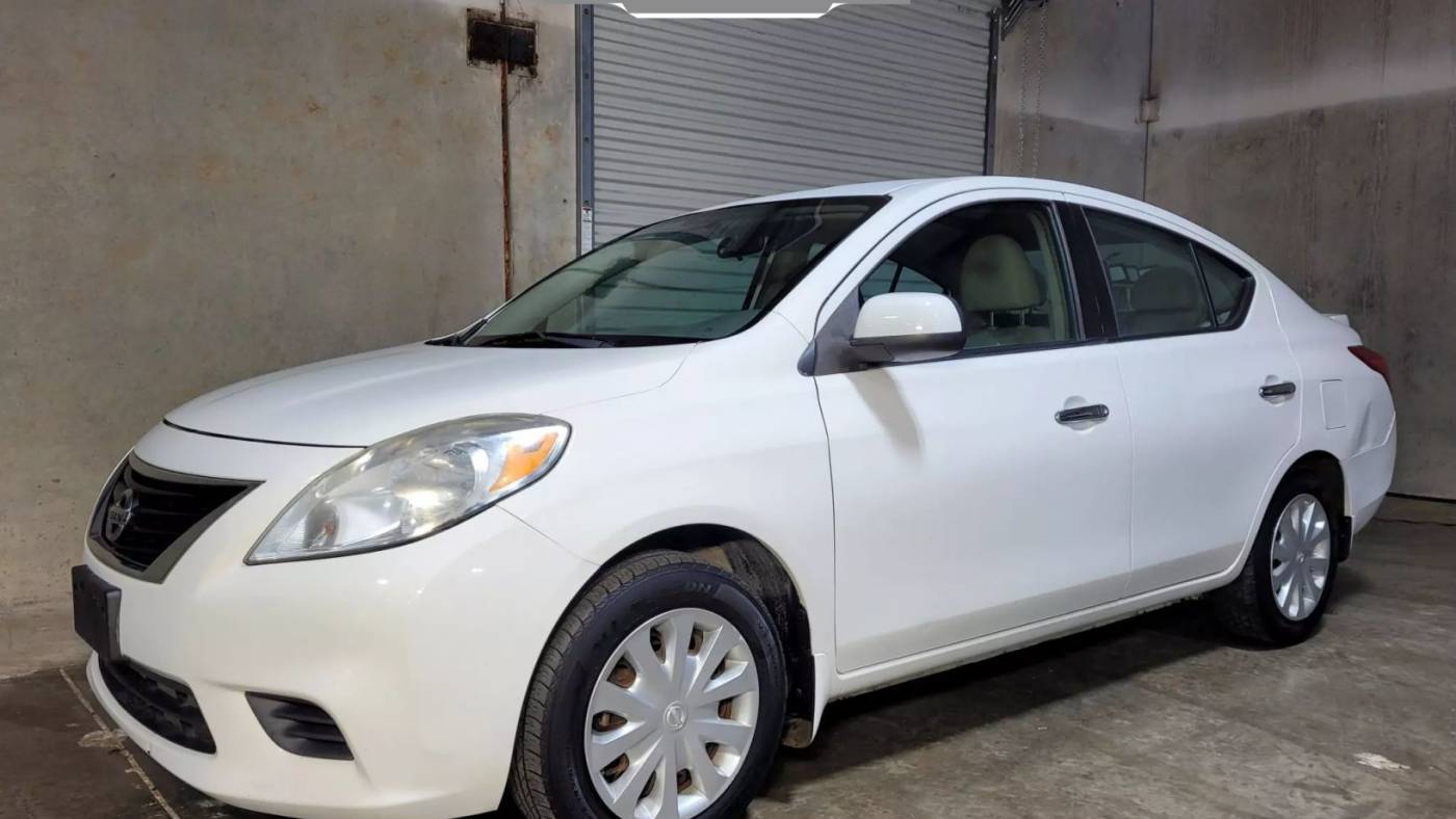 2014 Nissan Versa 1.6 SV — Sedan — 154,930 mi — Fort Worth, TX