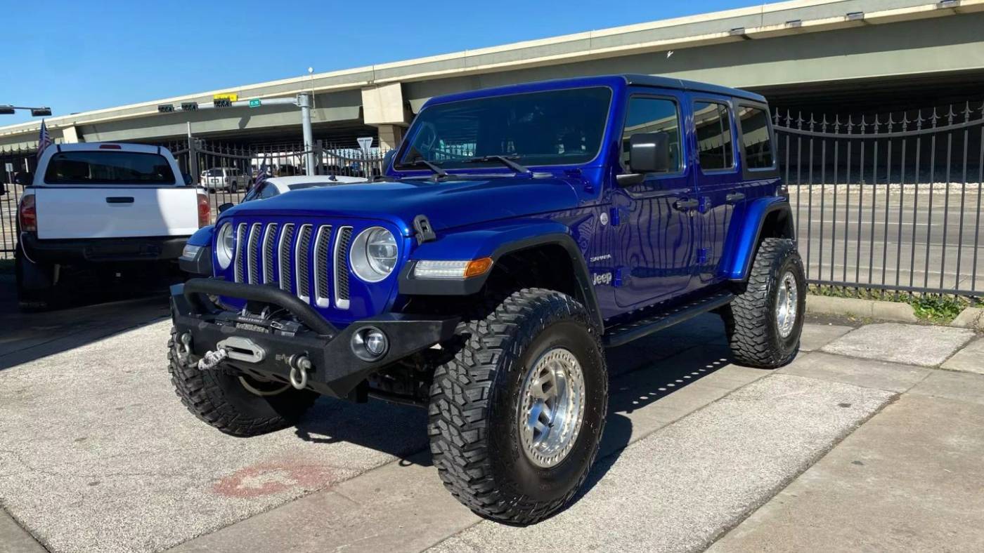 2018 Jeep Wrangler Sahara — SUV — 73,906 mi — Houston, TX