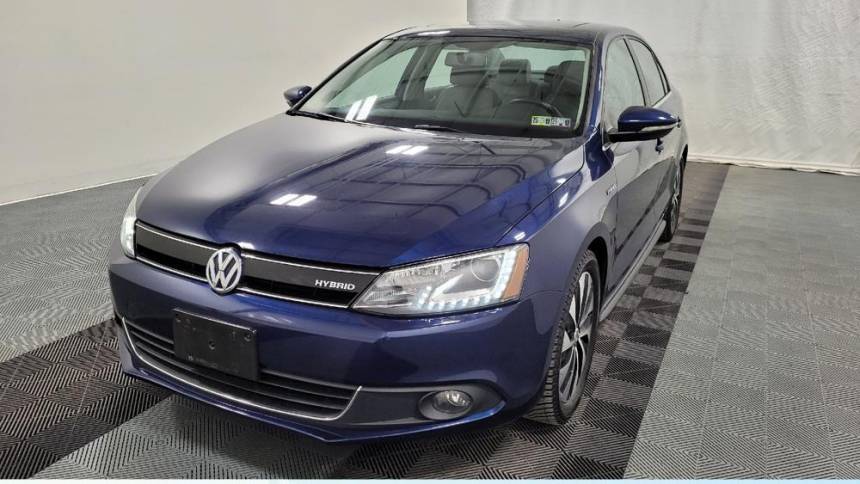 2014 Volkswagen Jetta Hybrid SEL Premium — Sedan — 92,444 mi — Pittsburgh, PA