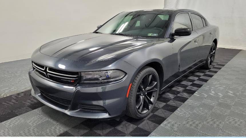 2017 Dodge Charger SE — Sedan — 74,711 mi — Pittsburgh, PA