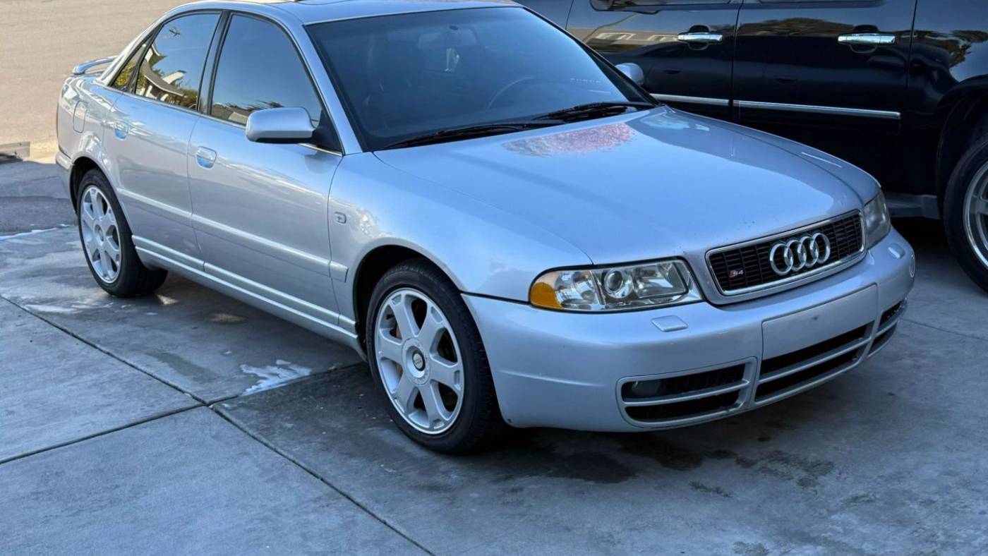 2001 Audi S4 quattro
