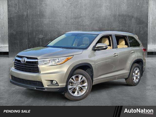 2015 Toyota Highlander XLE — SUV — 82,435 mi — Clearwater, FL