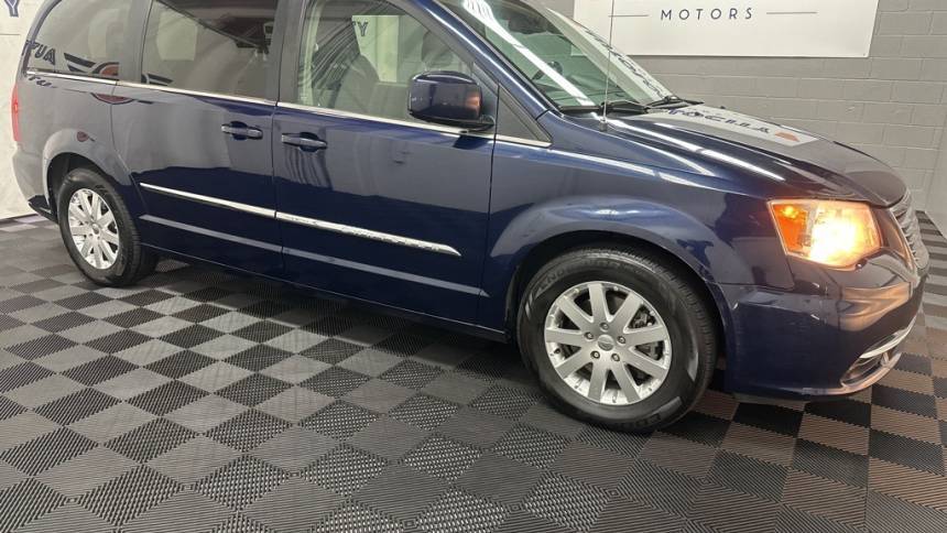 2015 Chrysler Town & Country Touring — Minivan — 101,153 mi — Ogden, UT