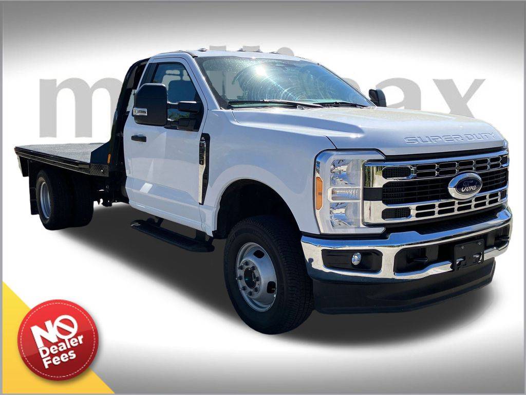 2023 Ford Super Duty F-350 Chassis Cab XL — Chassis Cab Truck — 10,918 mi — Vero Beach, FL