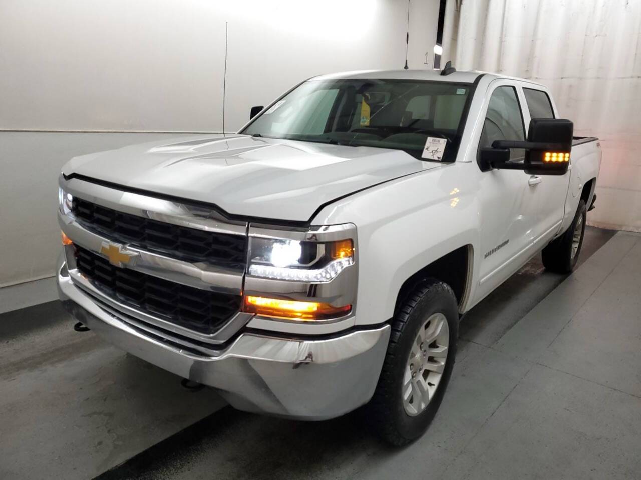 2018 Chevrolet Silverado 1500 LT — Pickup Truck — 155,650 mi — Everett, WA