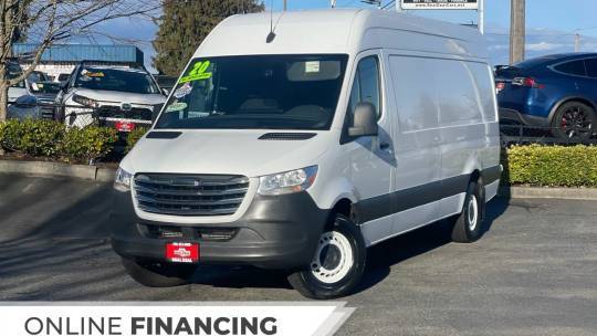 Freightliner cargo van for hot sale sale