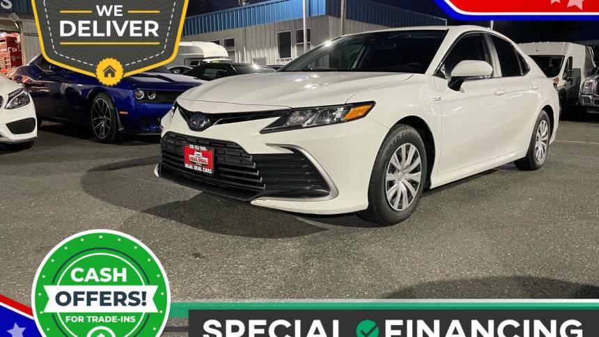 2021 Toyota Camry Hybrid LE — Sedan — 81,821 mi — Everett, WA