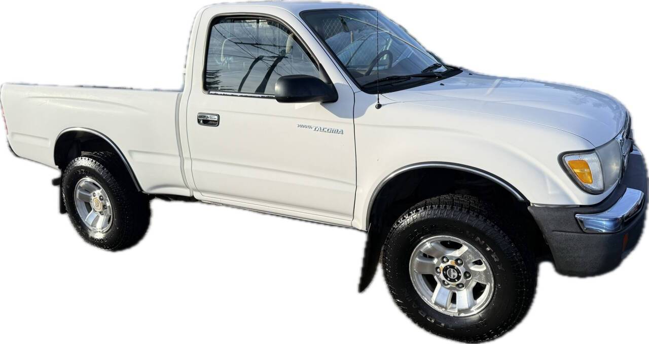 2000 Toyota Tacoma Base