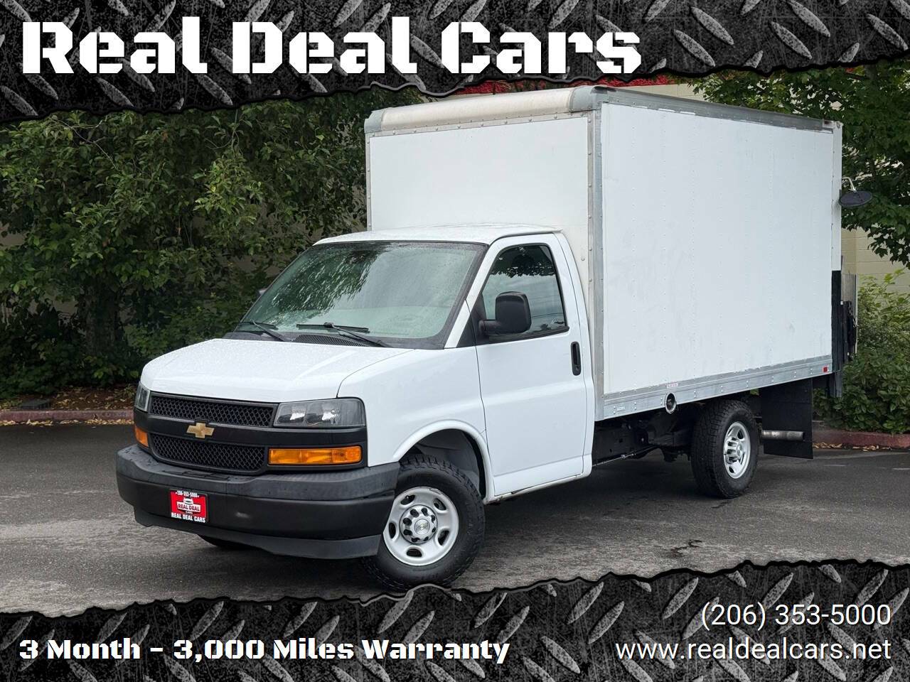 2020 Chevrolet Express Commercial Cutaway 3500 — Chassis Cab Truck — 97,618 mi — Everett, WA