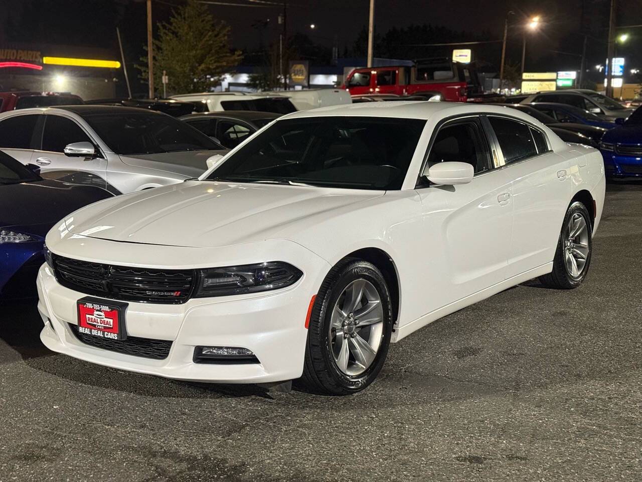 2015 Dodge Charger SXT — Sedan — 121,030 mi — Everett, WA