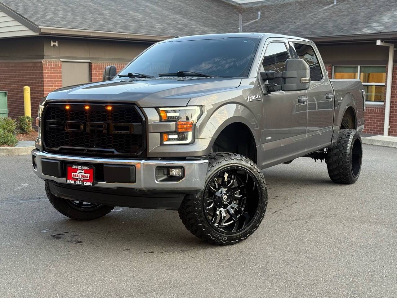 2016 Ford F-150 XLT — Pickup Truck — 125,645 mi — Everett, WA