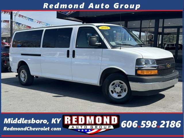 2022 Chevrolet Express Passenger LT — Passenger Van — 46,514 mi — Middlesboro, KY
