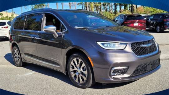 2022 Chrysler Pacifica Hybrid Pinnacle — Minivan — 56,339 mi — Macon, GA