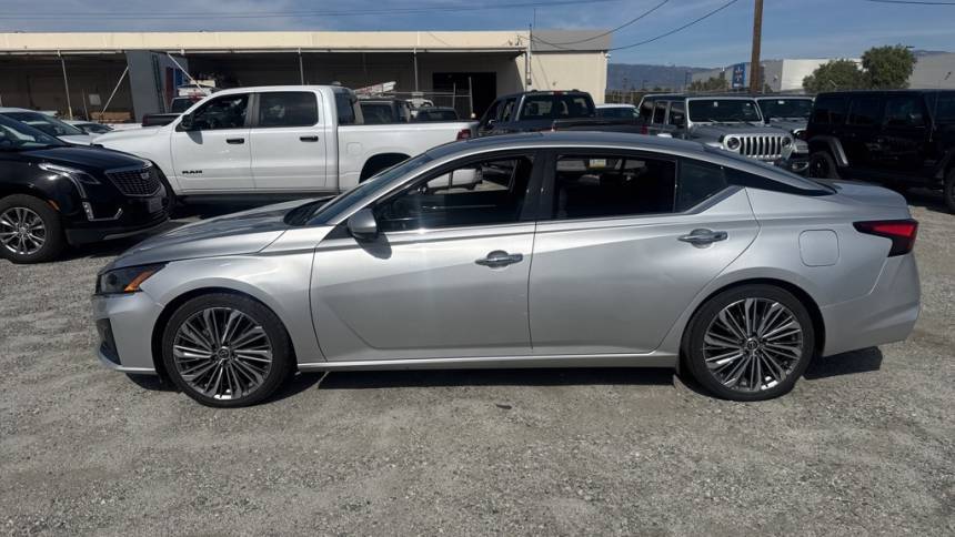 2023 Nissan Altima SL — Sedan — 57,235 mi — Colton, CA