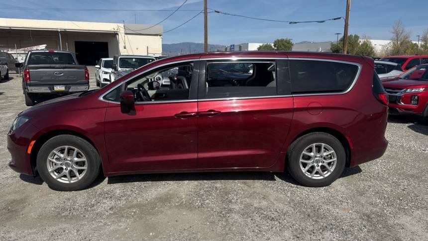 2023 Chrysler Voyager LX — Minivan — 52,951 mi — Colton, CA