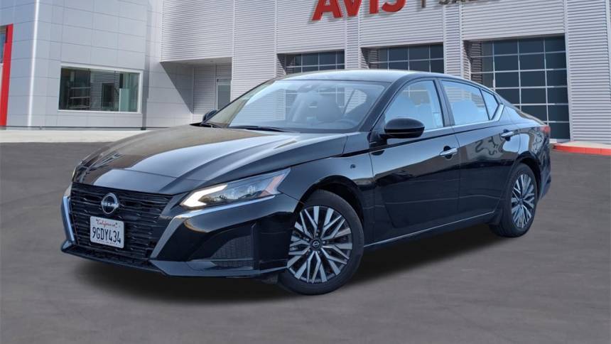 2023 Nissan Altima SV — Sedan — 30,336 mi — Colton, CA